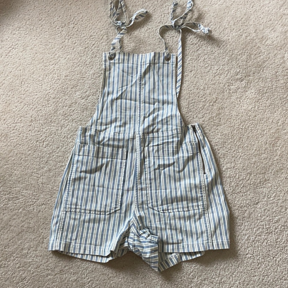 Open to offers!⭐️ Striped Overalls Madewell